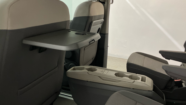 Volkswagen Multivan 1.5 TSI eHybrid Life 5dr 4MOTION DSG Estate